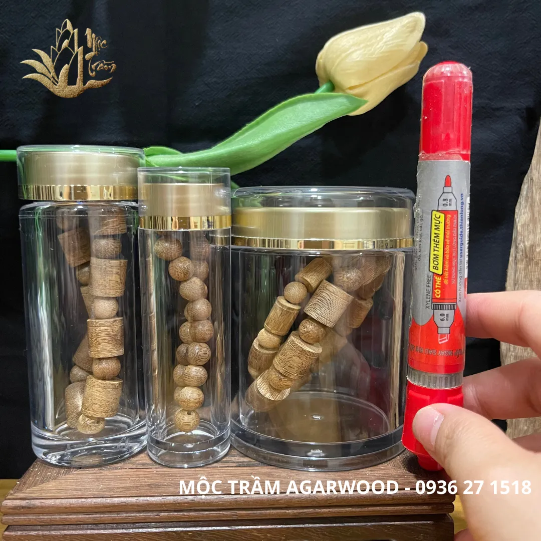 Premium Clear Acrylic Jar – Storage &amp; Display Container for Agarwood Bracelets, Saffron &amp; Feng Shui Jewelry (3×10cm)